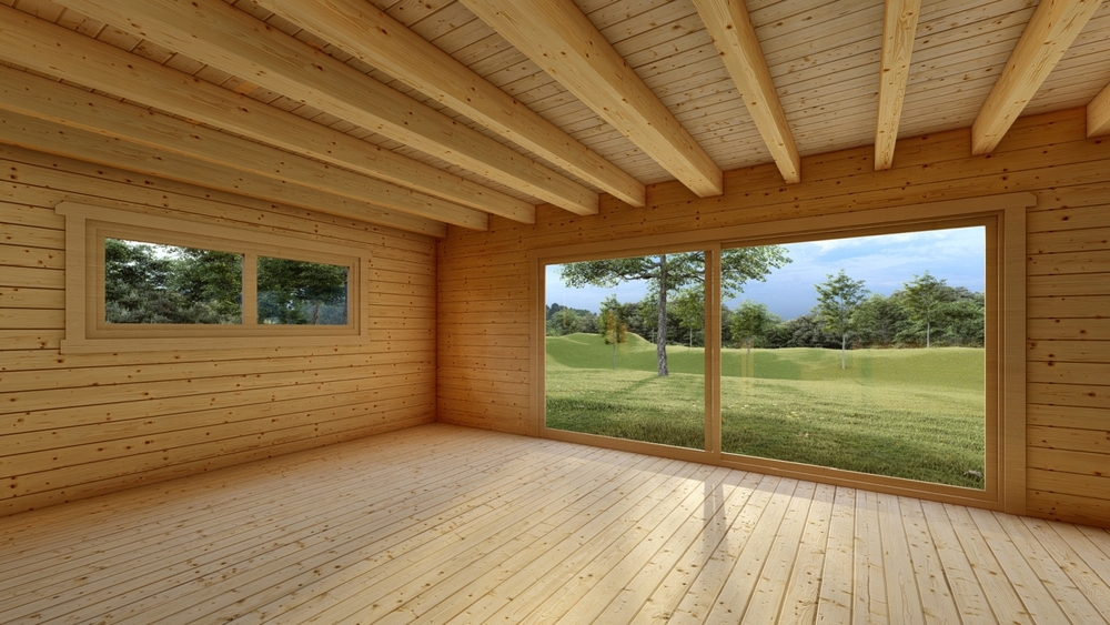 Drewniane wnętrze ze szklanymi oknami.