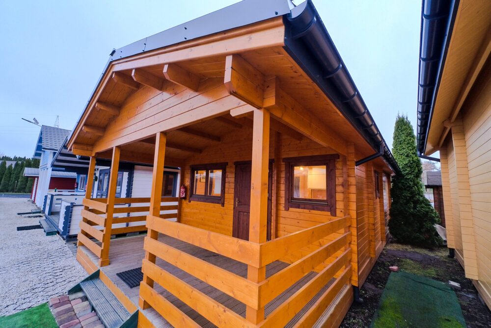 Drewniane, przytulne domki.