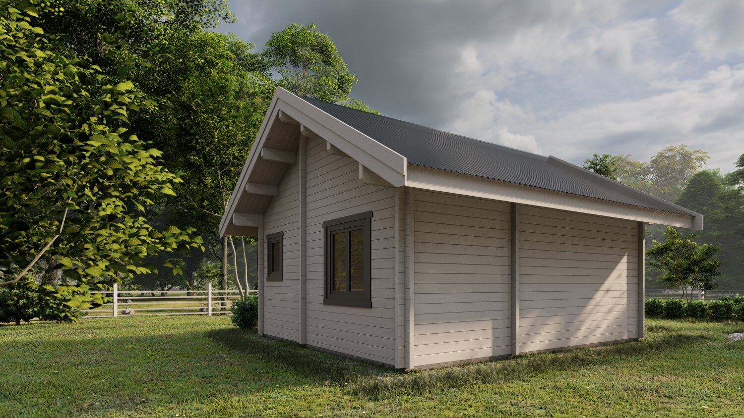 Mały, drewniany dom na zielonej polanie otoczony wysokimi drzewami.